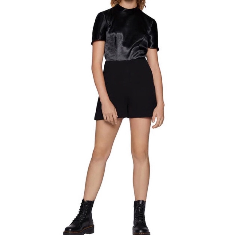 BCBGeneration Black Satin Top Open Back Mock Neck Dressy Shorts Romper Size 2